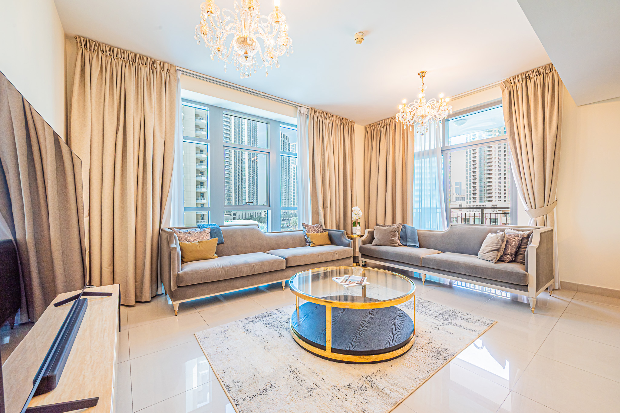2 BEDROOMS FOR SALE IN CLAREN TOWER 1, DOWNTOWN