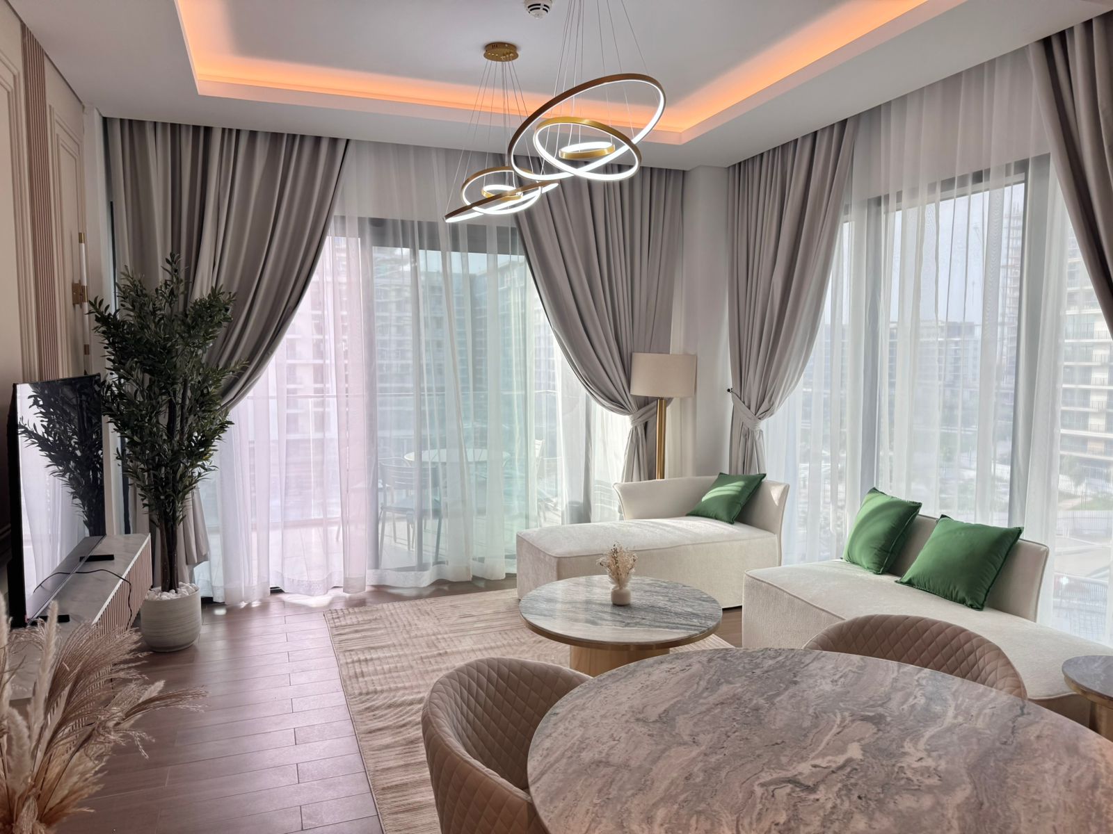 2 BEDROOMS FOR RENT IN CELADON 1, CITY WALK