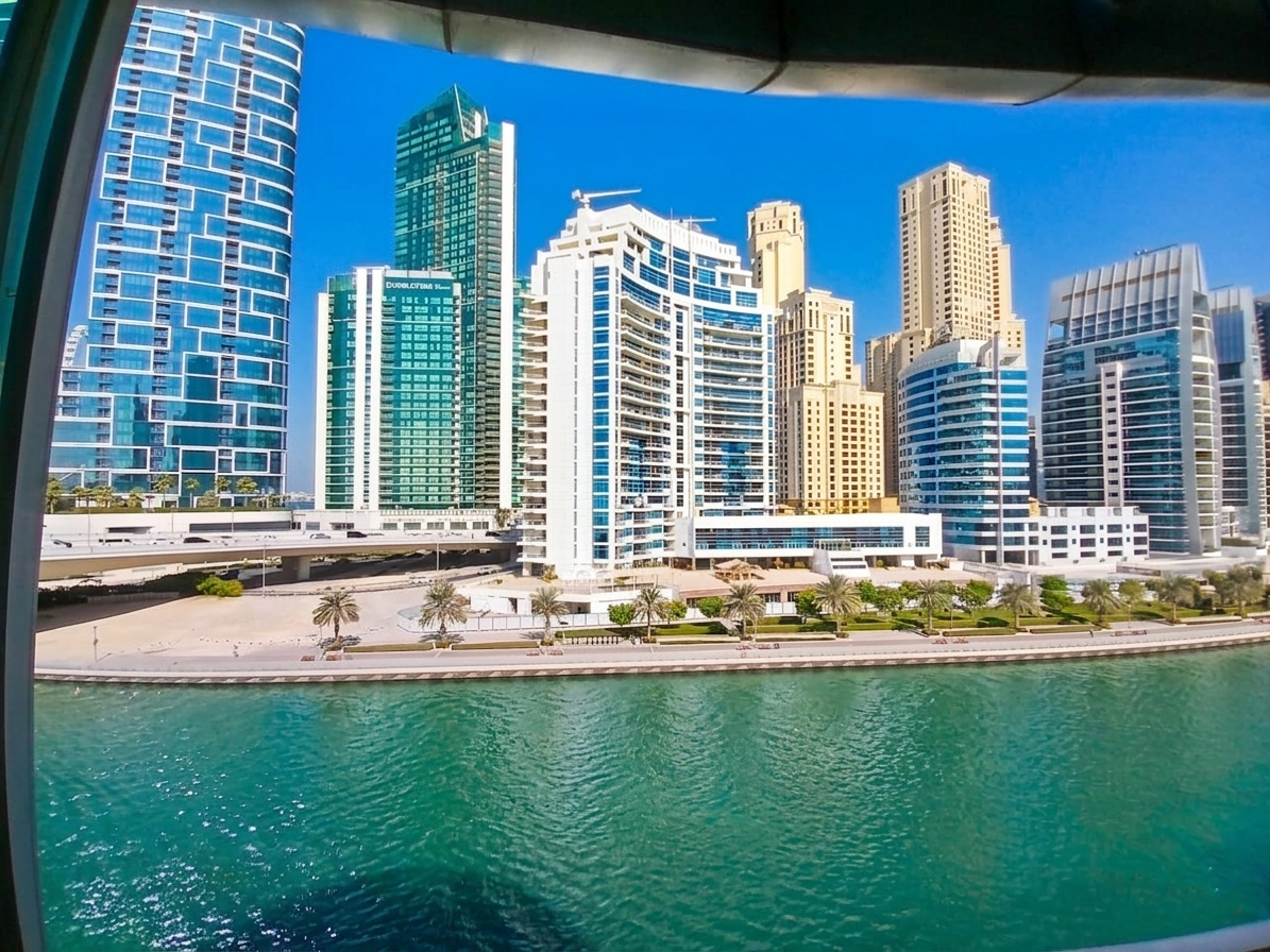 2 BEDROOM FOR RENT IN PANORAMIC TOWER, MARINA