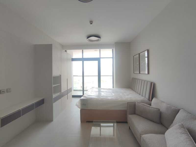 STUDIO FOR RENT IN HERAD TOWER, JVC