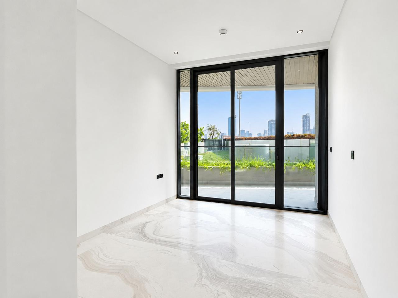 3 BEDROOM FOR RENT IN 48 PARKSIDE, ARJAN