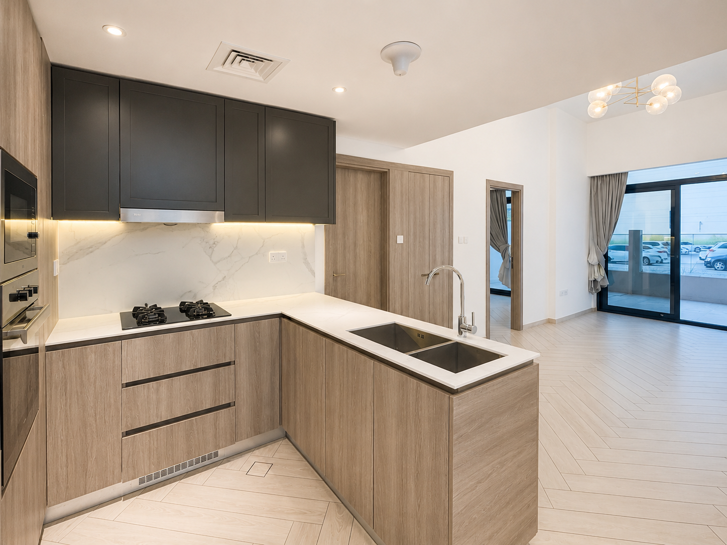 1 BEDROOM FOR RENT IN OXFORD 212, JVC