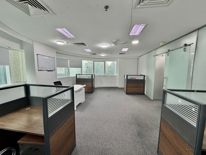 OFFICE SPACE FOR RENT IN YES BUSINESS TOWER